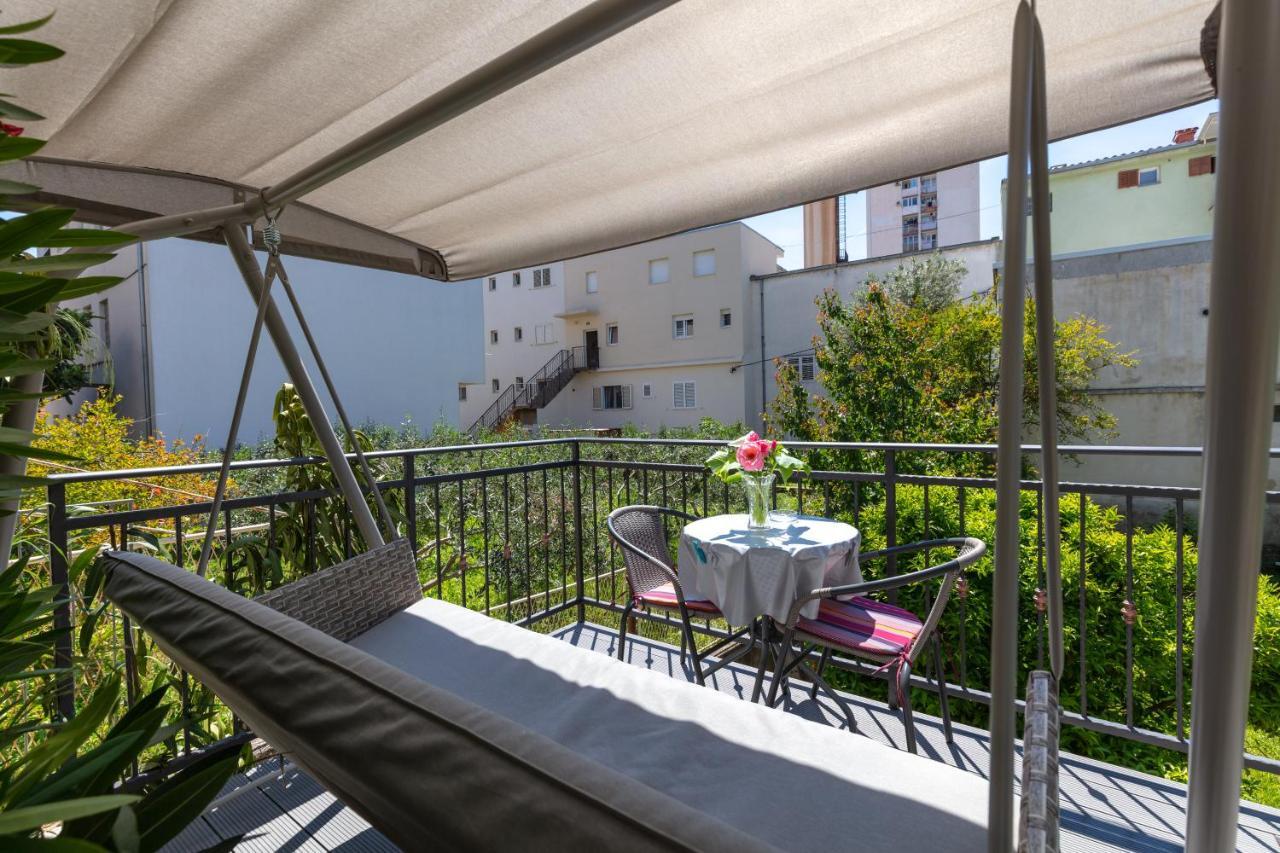 Studio Apartment Oleander Сплит Экстерьер фото